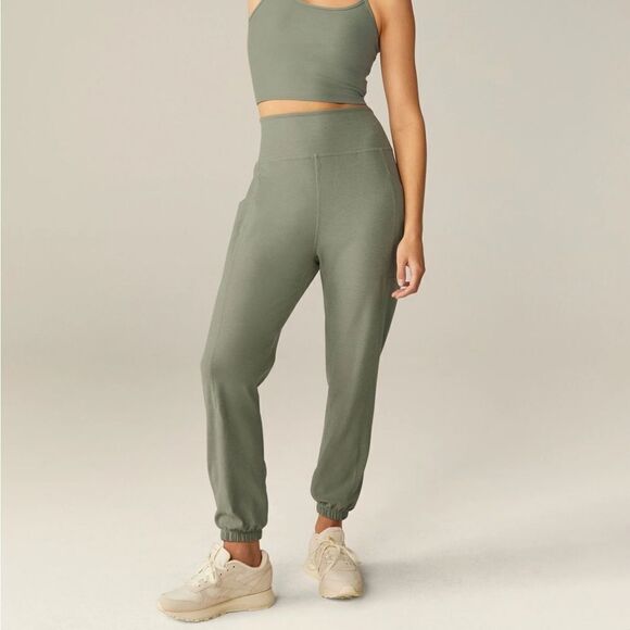 Beyond Yoga Spacedye City Midi Jogger Green XS - Picture 1 of 11